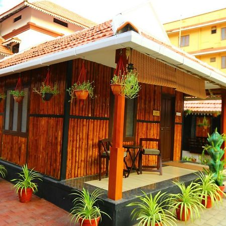 Guruvayur Heritage By Nexstay Εξωτερικό φωτογραφία